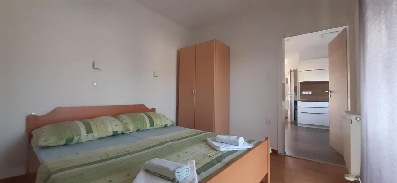 Apartments Barbic Μεντουλίν Εξωτερικό φωτογραφία