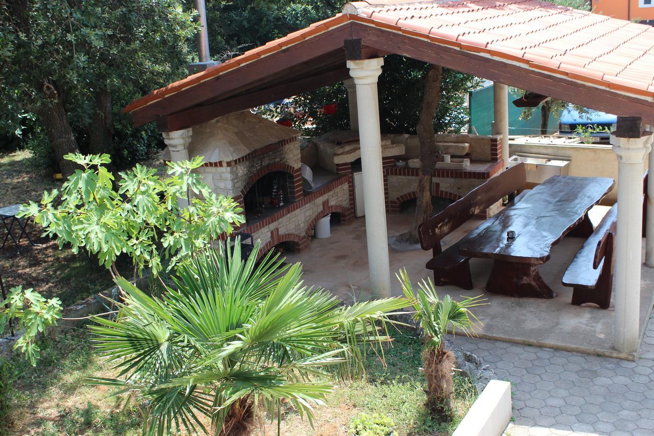 Apartments Barbic Μεντουλίν Εξωτερικό φωτογραφία