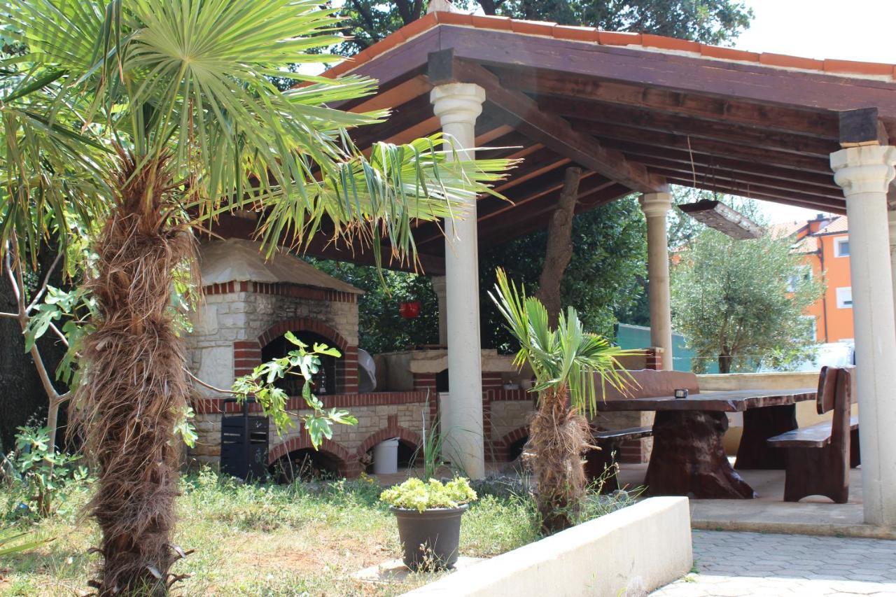 Apartments Barbic Μεντουλίν Εξωτερικό φωτογραφία
